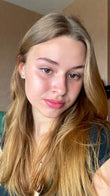 Lauren · 30 years old